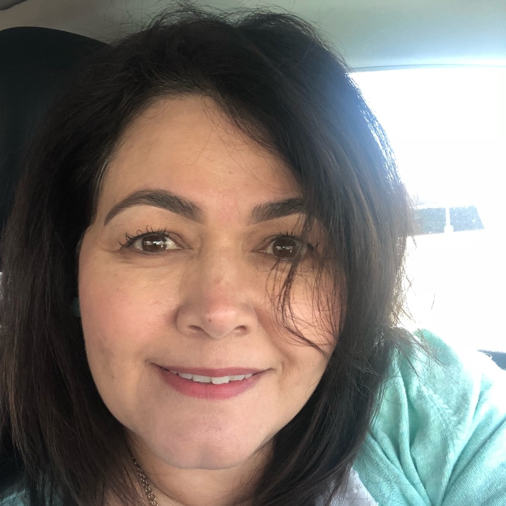Meet your Posher, Denise